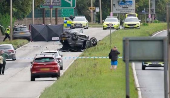 A8 near Edinburgh airport closed after multi-vehicle crash