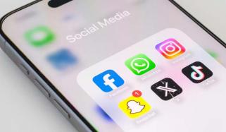 Australia targets social media algorithms with new user-choice rules