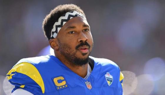 Myles Garrett to undergo knee surgery, set to miss at least 4 games