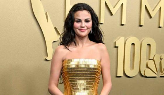 Selena Gomez's wonderful gesture at Emmys 2026 red carpet leaves fans gushing: Watch