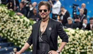 Shah Rukh Khan's surprise appearance in Antilia leaves fans curious: Here's why