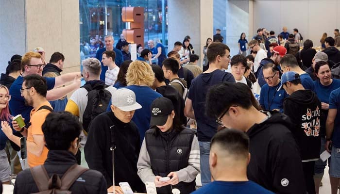Apple’s New iPhone, Watch and AirPods lineup launches across stores globally