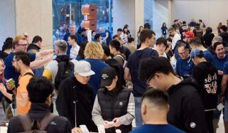 Apple’s New iPhone, Watch and AirPods lineup launches across stores globally