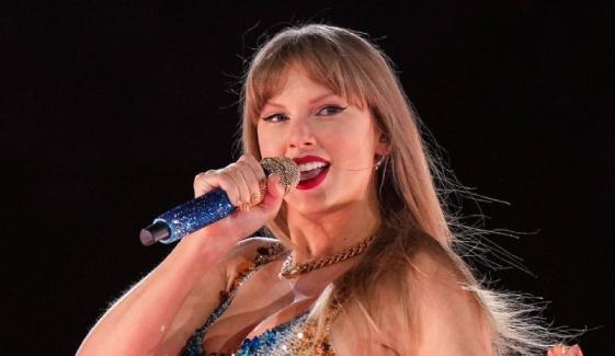 Taylor Swift hints at big surprise with unexpected change to her Instagram bio