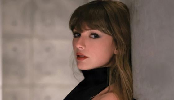 Taylor Swift announces new single ‘Patient Zero’ coming out this week