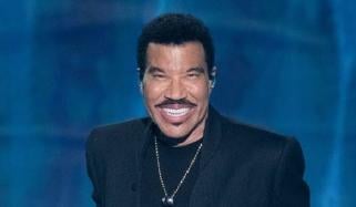 Lionel Richie rushed back to hospital for heart surgery just days after discharge