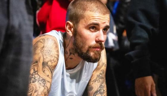 Justin Bieber serenades LA park crowd in surprise move amid halftime show buzz