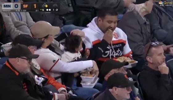 Over 80 million disgusted by viral Giants game clip of dad ignoring multitasking mom