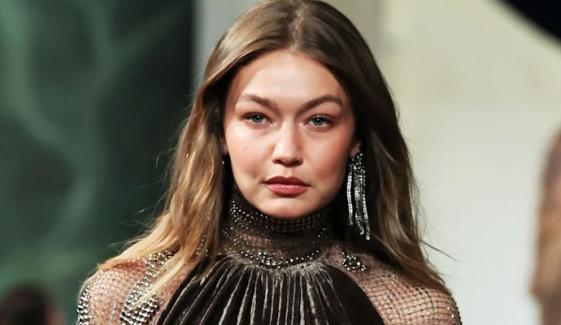 What Gigi Hadid loves to eat after a long travel day? Model reveals surprising details