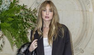 Jennifer Lawrence flaunts Dior nightie, fresh hairdo at Paris Fashion Show: Here's how to achieve her perfect fringe