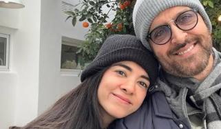 Hrithik Roshan, Saba Azad mark 5th anniversary with sweet snaps: A look at their romance