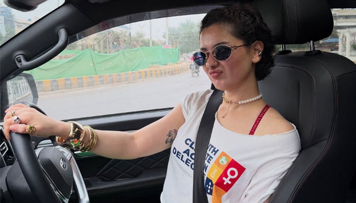Hania Amir’s unique Arabic tatttoo has a beautiful message we all need Hania Amir’s unique Arabic tatttoo has a beautiful message we all need