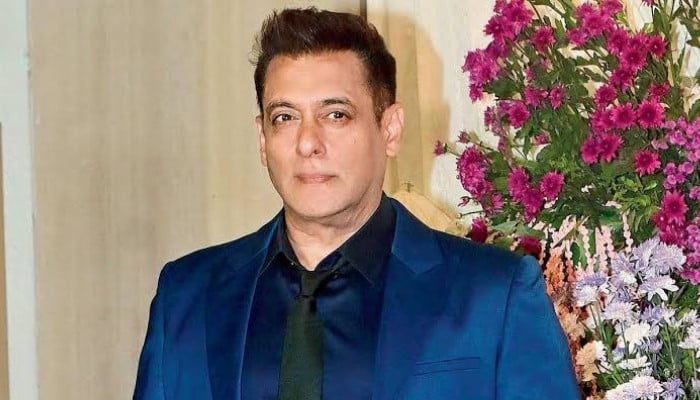 Salman Khan makes YouTube debut with big promise: What did the superstar post? Salman Khan makes YouTube debut with big promise: What did the superstar post?