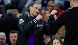 Sacramento Kings owner’s motivational speech turns into awkward roast of staff and players