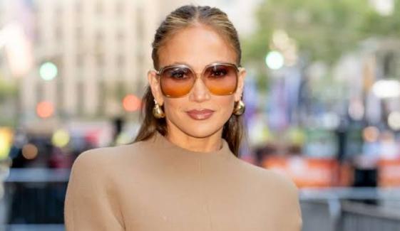 Jennifer Lopez flaunts her age-defying looks in new outing: Inside her beauty routine
