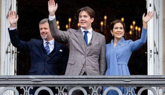 King Fredrik awards highest honour to Crown Prince Christian on 21st birthday, releases new portraits