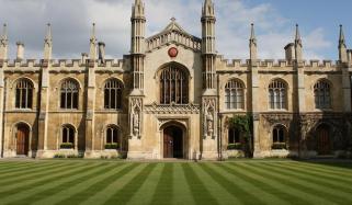 کیمرج یونیورسٹی کی بنیاد کیسے پڑی؟
