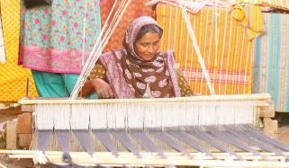 فقط اِک تصویر ہے داستاں میری