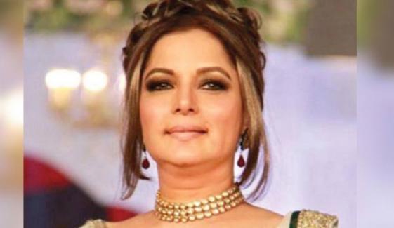 لالی وڈ پر راج کرنے والی خوبرو اداکارہ ’’بابرہ شریف‘‘