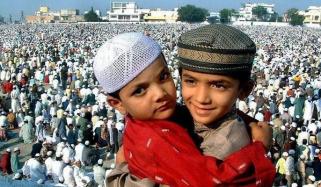 عید: دلوں میں پیار جگانے کو عید آئی ہے