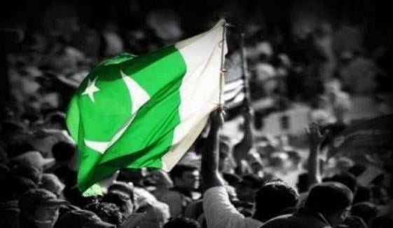 نوجوانوں کو پسندیدہ لیڈر پسند کرنے کی وجہ نہیں معلوم ؟