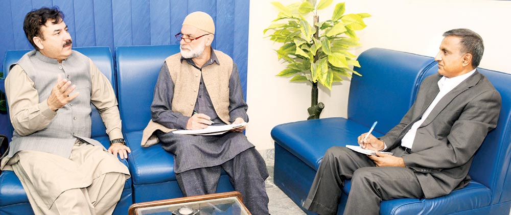 ’پہلا الیکشن لڑا تو والد نے ووٹ نہیں دیا‘، شوکت یوسف زئی