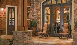 Decorate The House With Stones In The Building