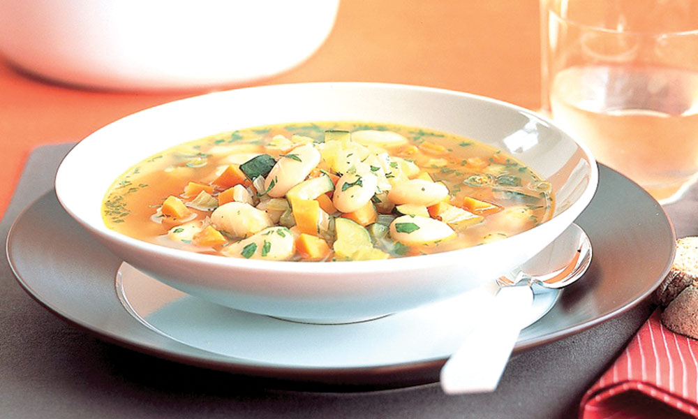 سرد موسم اور گرم سوپ..... کون پسند نہیں کرے گا؟