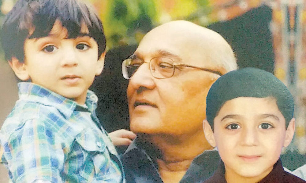 والد کا شکریہ مجھے دُکان دار نہیں بنایا
