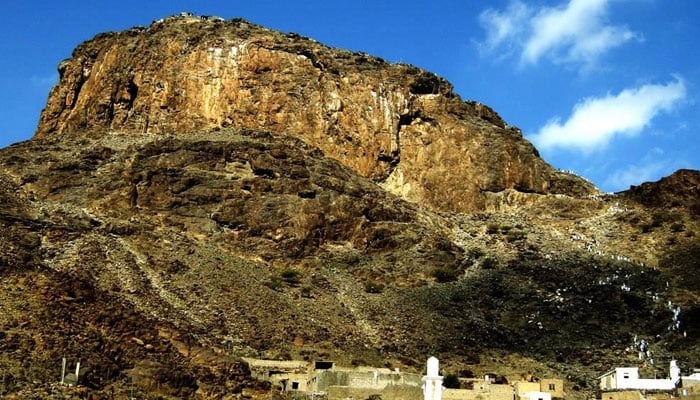 جبل النور اور ثور تک زائرین کی رسائی آسان بنانے کے لیے پروفیسر ڈاکٹر فواز الدھاس کی تجاویز