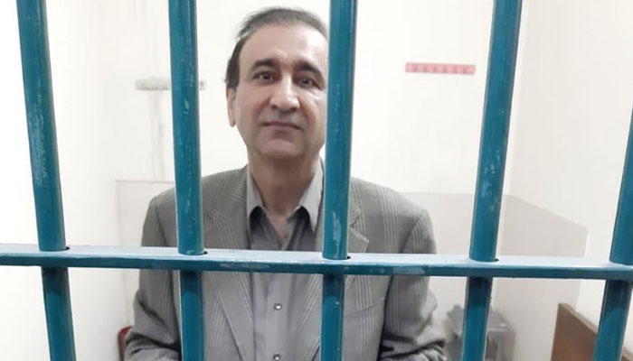 آخر کس جرم کی پاداش میں پائی ہے سزا