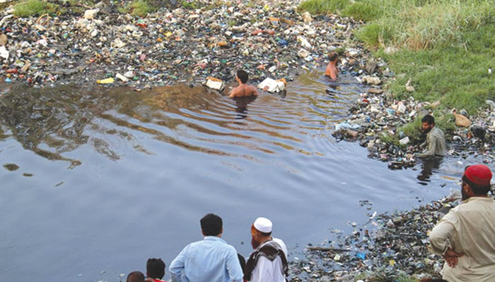 کراچی کے نالوں کے ’’نالے‘‘