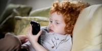 Smartphones And Children