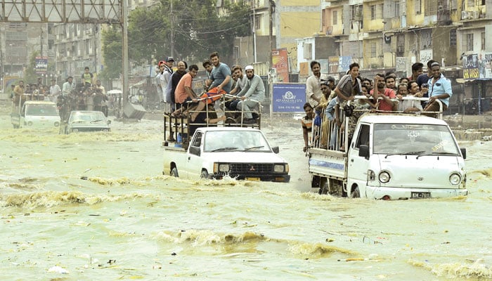 کراچی کیوں ڈوبا؟