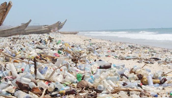 پلاسٹک، ماحولیاتی آلودگی بڑھانے کا ذریعہ