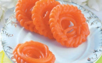 روایتی مٹھائیاں گھر پہ تیار کریں