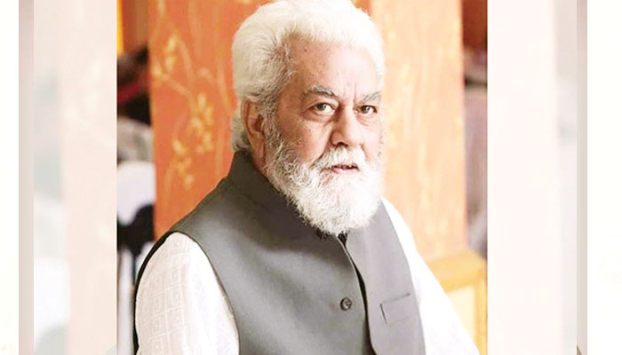 خالی ہاتھ گزر جاتے ہیں کیسے کیسے لوگ..!!