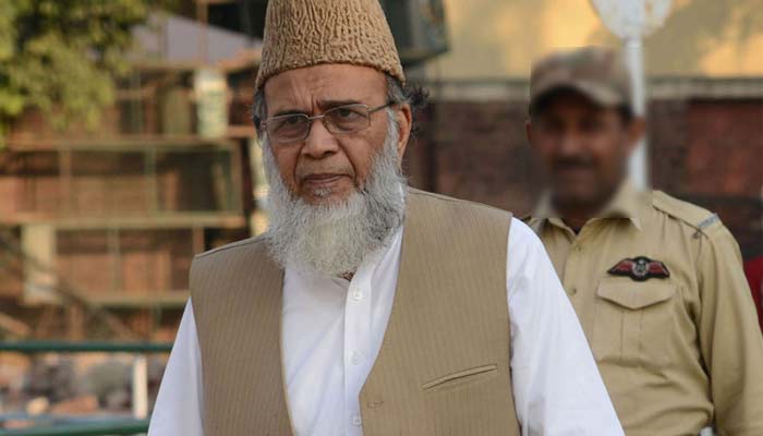 خالی ہاتھ گزر جاتے ہیں کیسے کیسے لوگ..!!