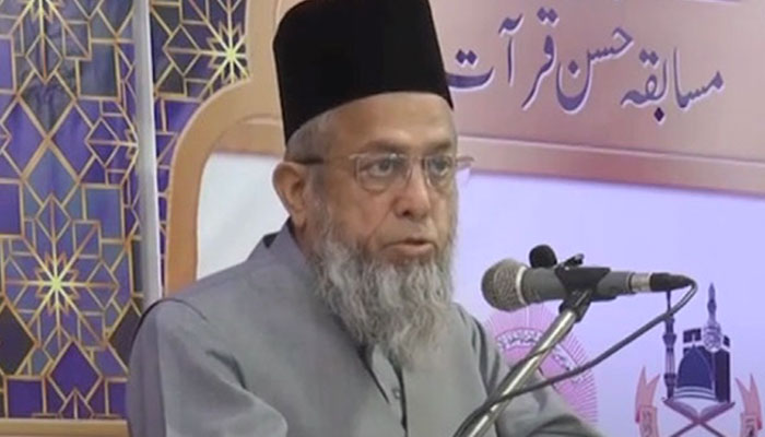خالی ہاتھ گزر جاتے ہیں کیسے کیسے لوگ..!!