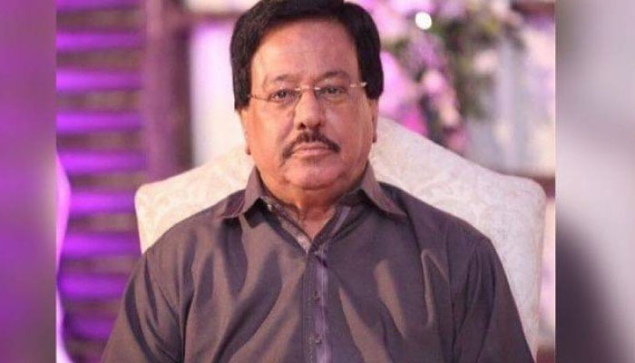 خالی ہاتھ گزر جاتے ہیں کیسے کیسے لوگ..!!