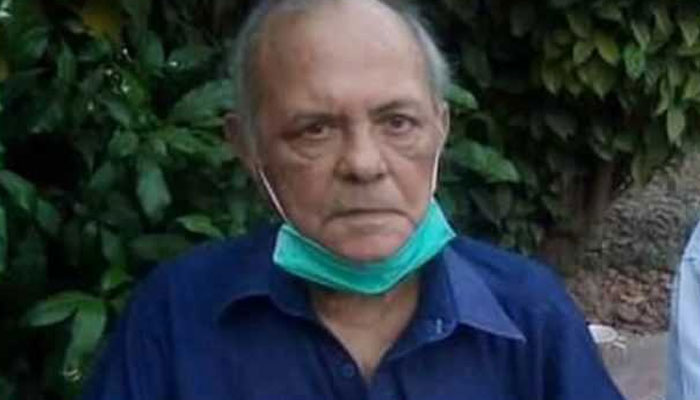 خالی ہاتھ گزر جاتے ہیں کیسے کیسے لوگ..!!