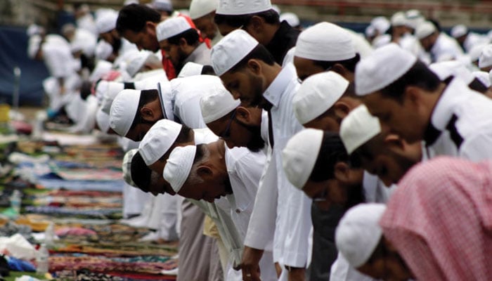 جمعہ کےدن نمازِ فجر میں متعین سورتوں کی تلاوت