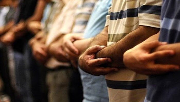 نابالغ کے پیچھے تراویح…!