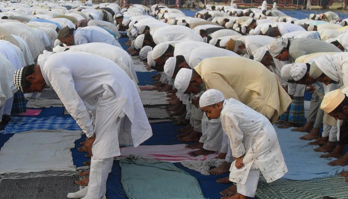 تکبیر تحریمہ کہنے کےبعد کتنی دیر قیام ضروری ہے؟
