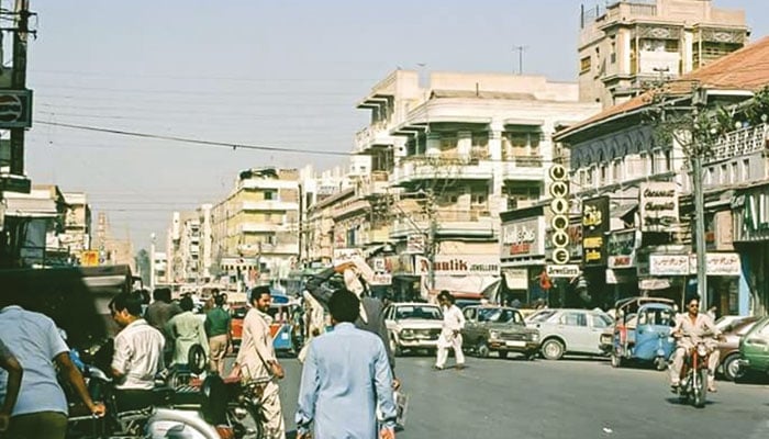 کراچی جو محبتوں کا صدر مقام تھا