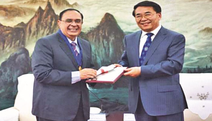 پروفیسر ڈاکٹر عطاء الرحمٰن کو خراج تحسین