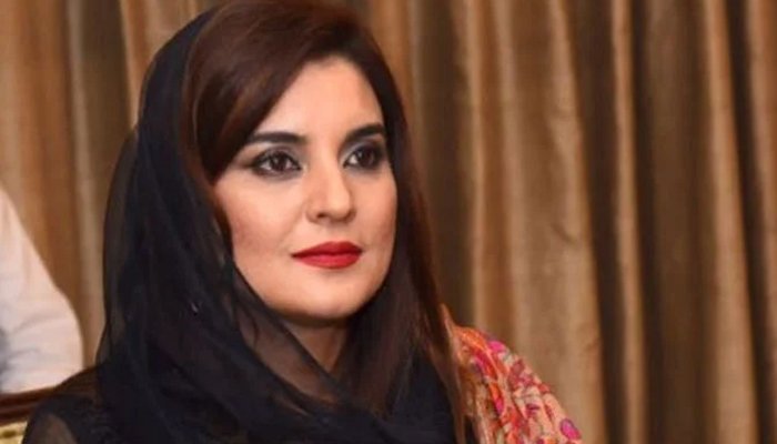 نیرنگی سیاستِ دوراں تو دیکھیے