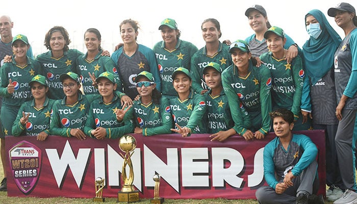 پاکستانی خواتین کرکٹ ٹیم کی کامن ویلتھ گیمز کی تیاریوں کا آغاز