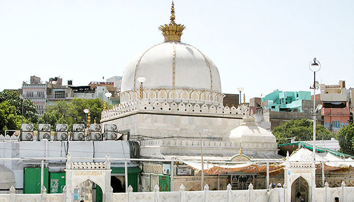 خواجہ معین الدین چشتیؒ