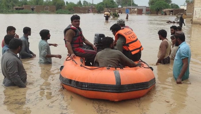 جنوبی پنجاب: سیلاب زدگان حکومتی امداد کے منتظر